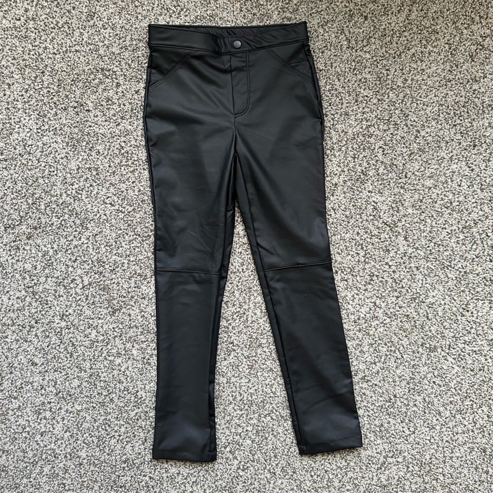 NWOT Black pants